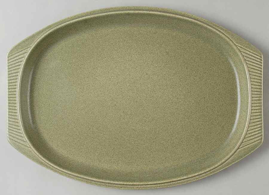 Nordic Green 14" Oval Serving Platter by Pfaltzgraff-1