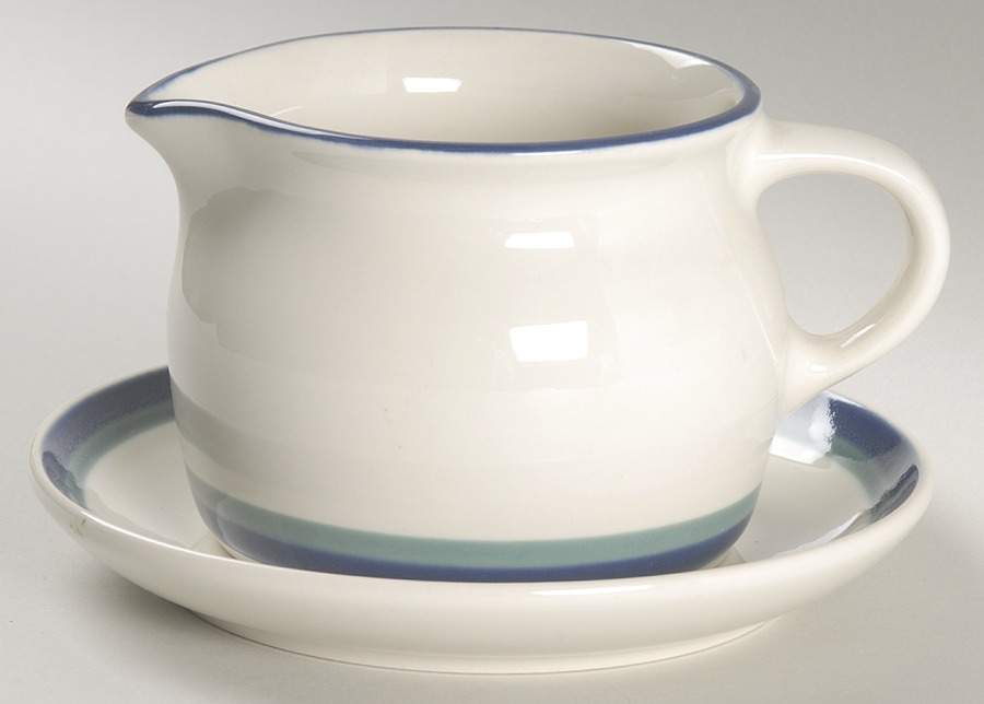 Northwinds Gravy Boat & Underplate by Pfaltzgraff-1