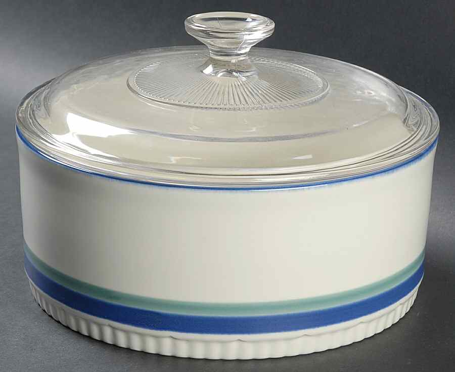 Northwinds 2.5 Quart Round Covered Baker by Pfaltzgraff-1