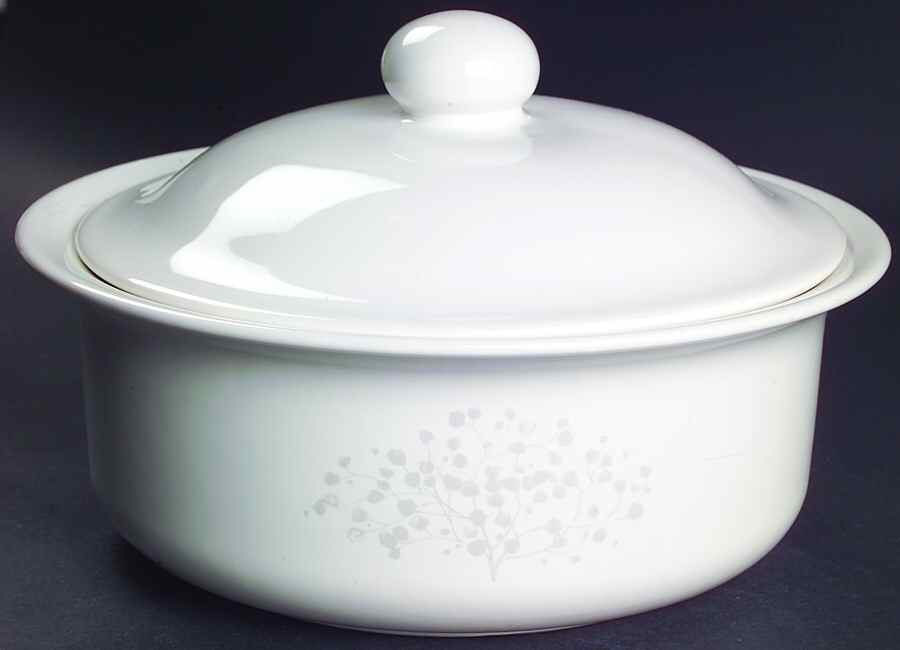 Nuance 2 Qt Round Covered Casserole by Pfaltzgraff-1