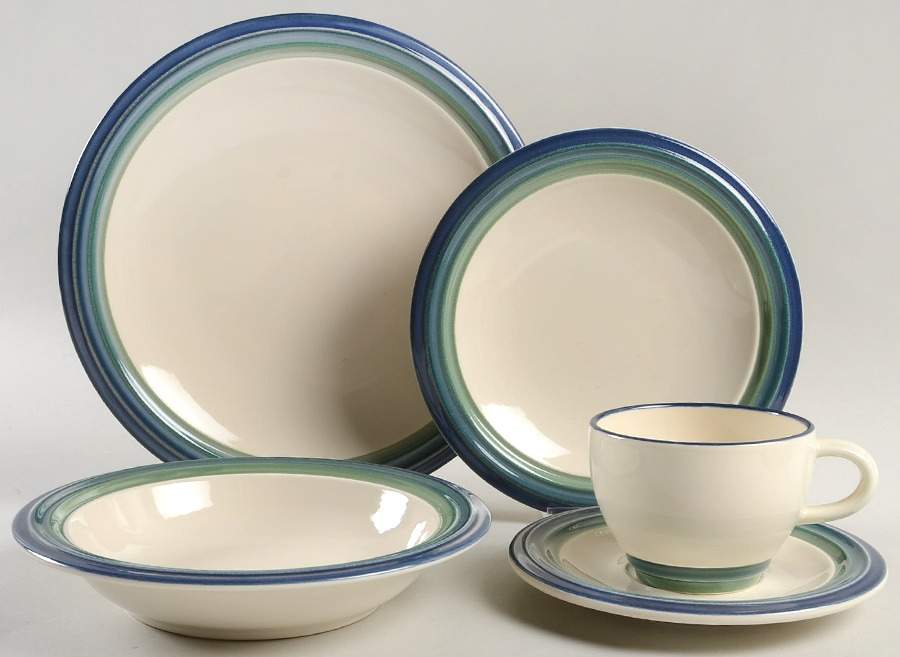 Ocean Breeze 5 Piece Place Setting by Pfaltzgraff-1