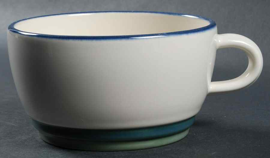 Ocean Breeze Oversized Cup by Pfaltzgraff-1