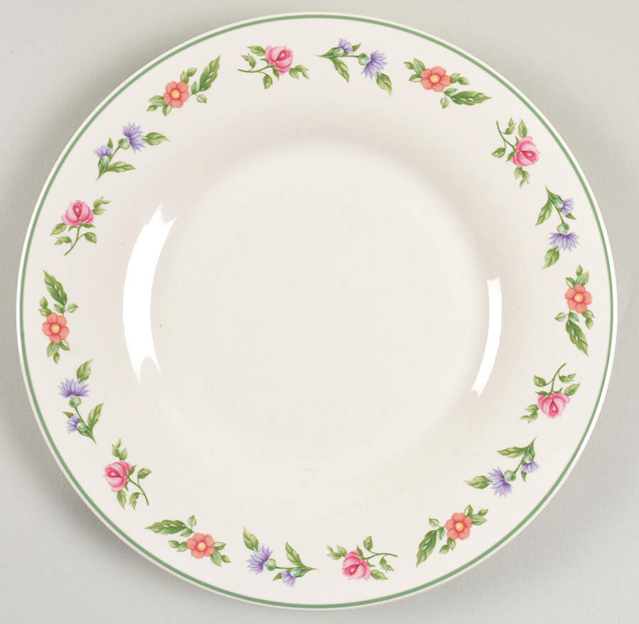 Olivia Luncheon Plate by Pfaltzgraff-1