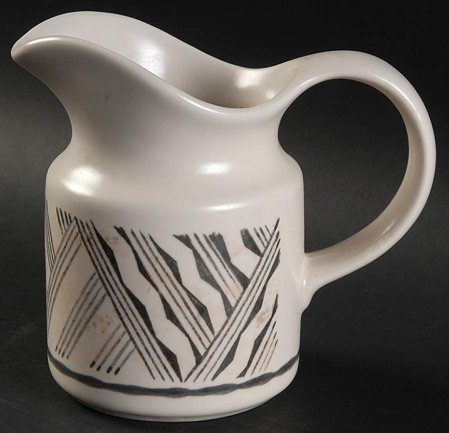 Origins Creamer by Pfaltzgraff-1