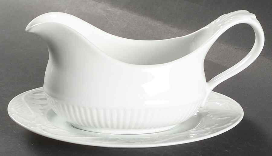 Pageantry Gravy Boat & Underplate by Pfaltzgraff-1