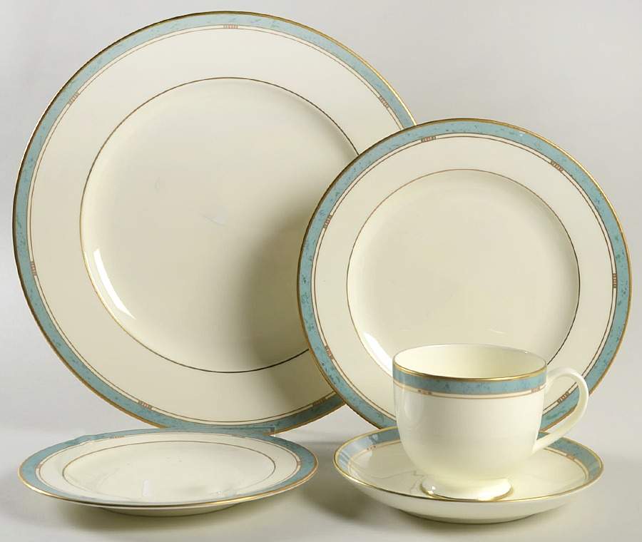 Patina 5 Piece Place Setting by Pfaltzgraff-1