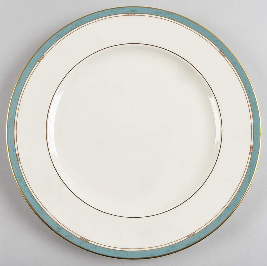 Patina Dinner Plate by Pfaltzgraff-1