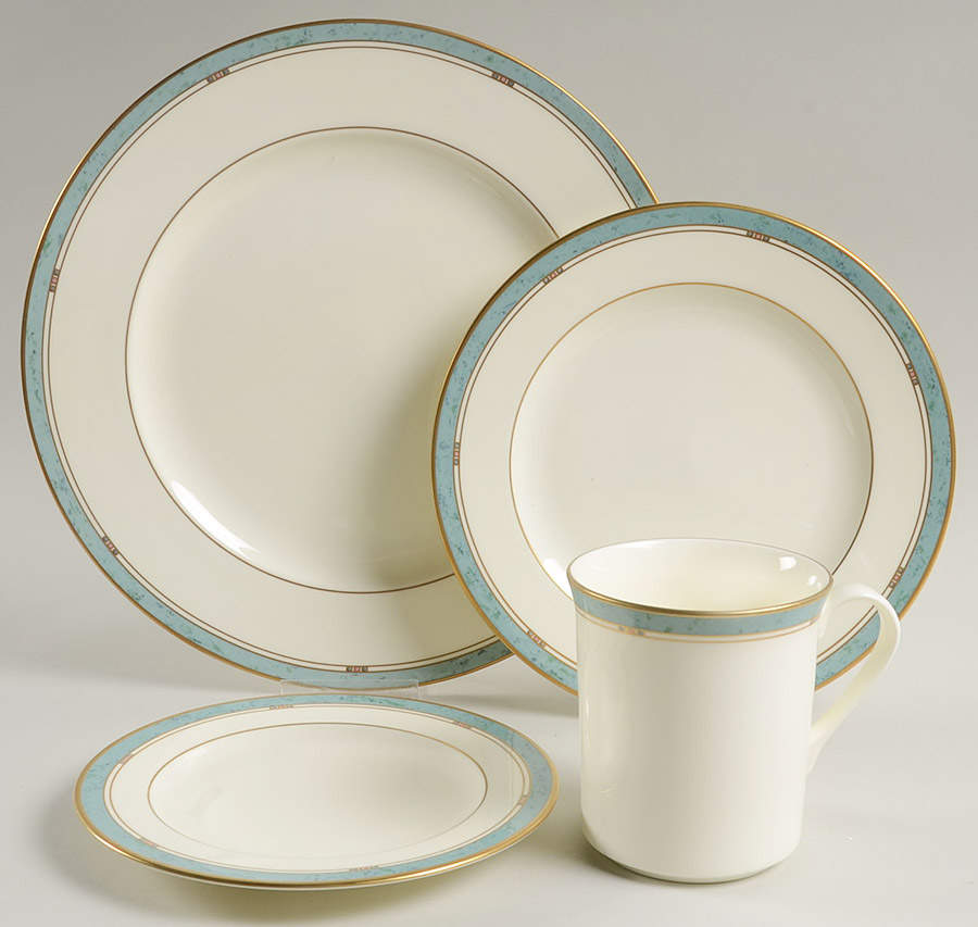 Patina 4 Piece Place Setting by Pfaltzgraff-1