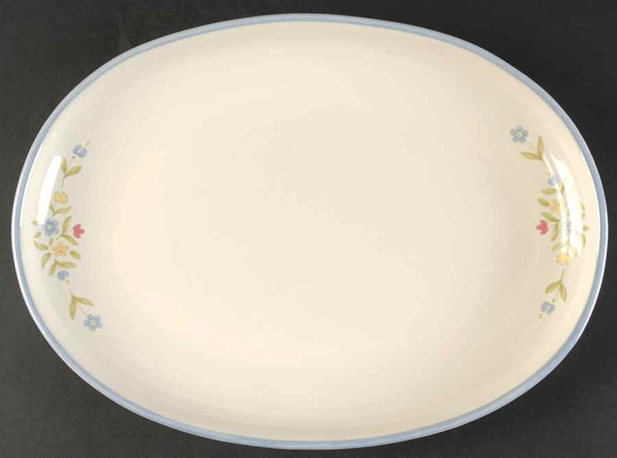 Perennials (Medley Collection) 13" Oval Serving Platter by Pfaltzgraff-1