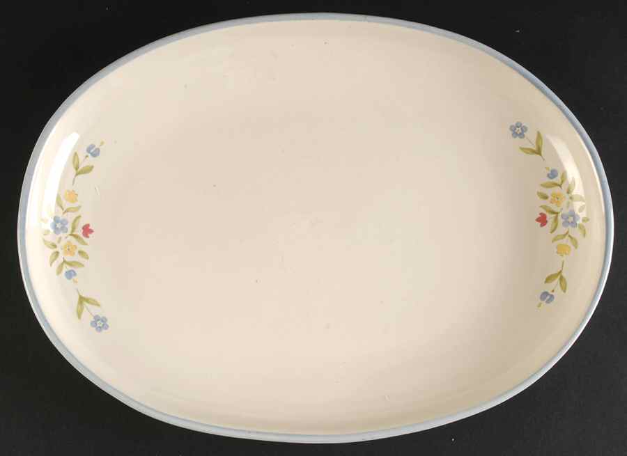 Perennials (Medley Collection) 14" Oval Serving Platter by Pfaltzgraff-1