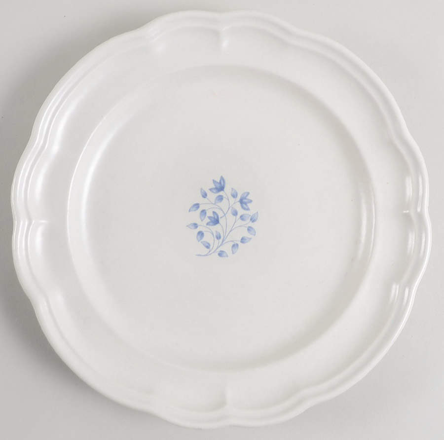 Poetry Matte Luncheon Plate by Pfaltzgraff-1