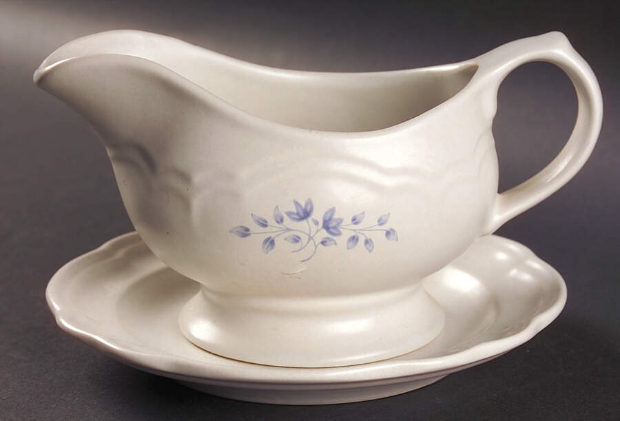 Poetry Matte Round Gravy Boat & Underplate (Salad Plate) by Pfaltzgraff-1