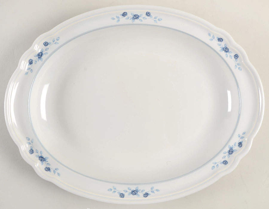 Poetry Glossy 14" Oval Serving Platter by Pfaltzgraff-1