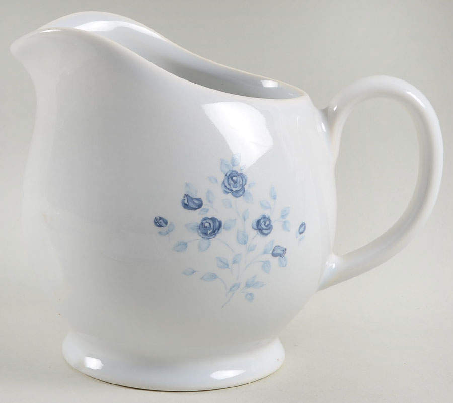 Poetry Glossy Large Gravy Boat/Pitcher by Pfaltzgraff-1