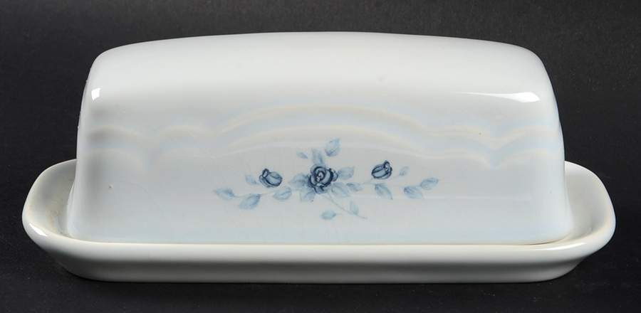 Poetry Glossy 1/4 Lb Covered Butter by Pfaltzgraff-1