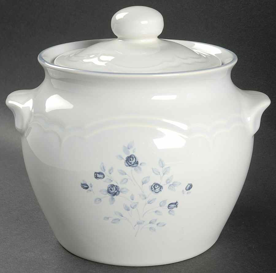 Poetry Glossy Bean Pot & Lid by Pfaltzgraff-1