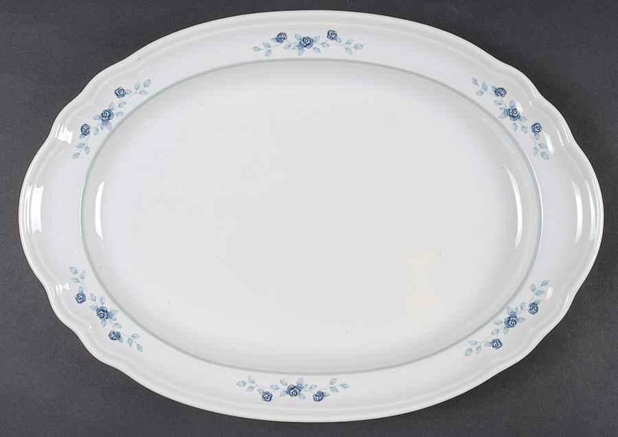 Poetry Glossy 14" Oval Serving Platter by Pfaltzgraff-1
