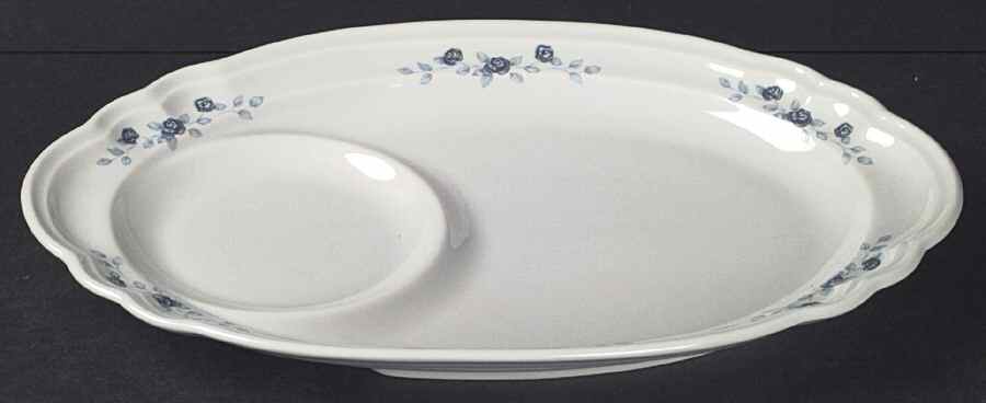 Poetry Glossy Oval Snack Tray by Pfaltzgraff-1