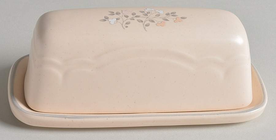 Remembrance 1/4 Lb Covered Butter by Pfaltzgraff-1