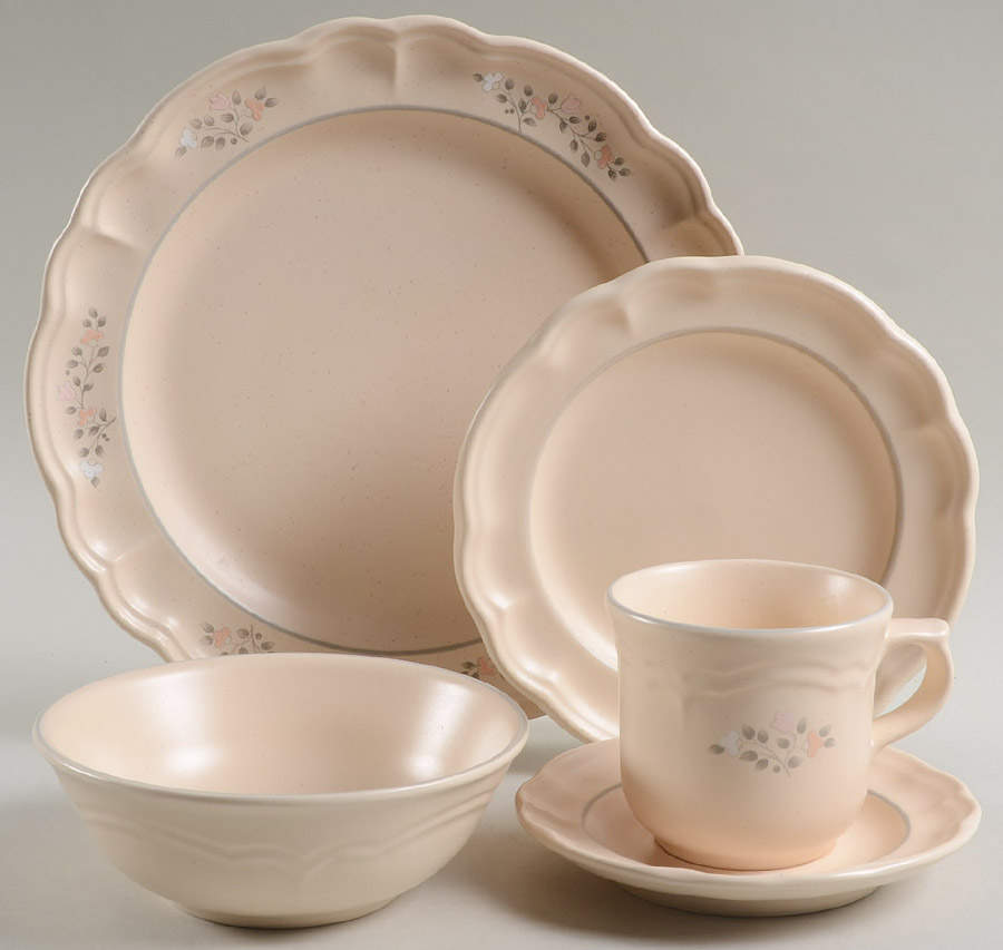 Remembrance 40  Piece Estate Set by Pfaltzgraff-1