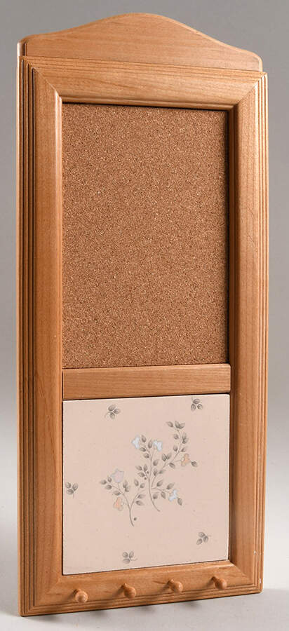 Remembrance 15" Natural Wood Memo Board/Key Rack  HC by Pfaltzgraff-1