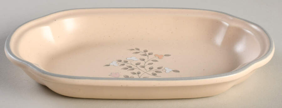 Remembrance Hors d'Oeuvre Tray by Pfaltzgraff-1