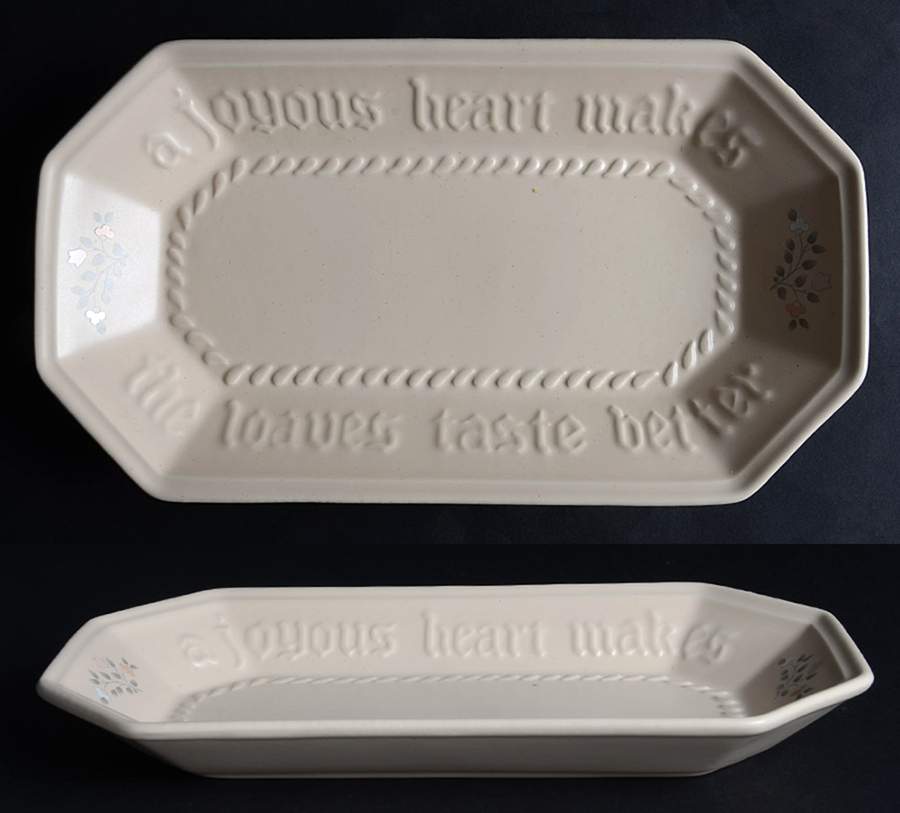 Remembrance Bread Tray by Pfaltzgraff-1