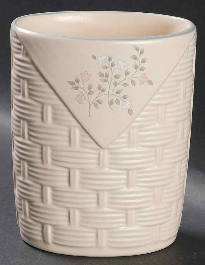 Remembrance Basketweave Utensil Holder by Pfaltzgraff-1