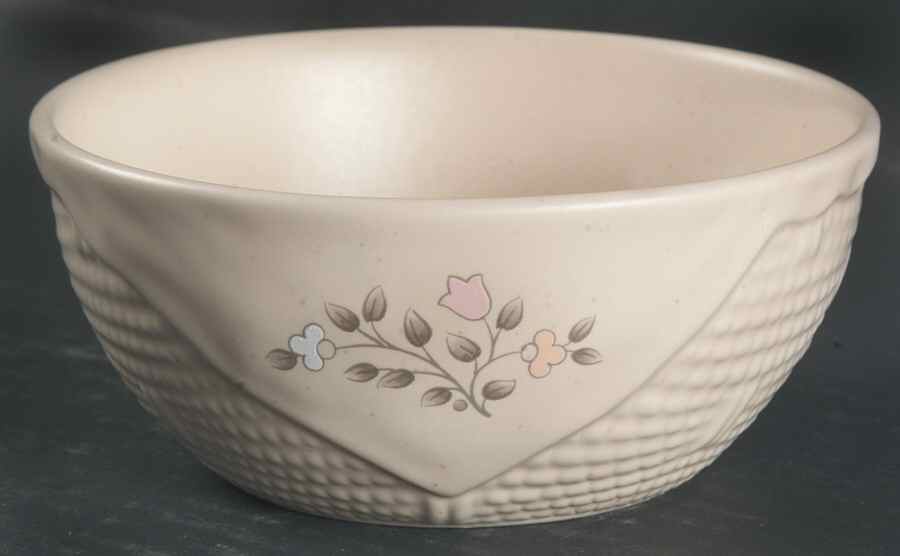 Remembrance 5" Basket Bowl by Pfaltzgraff-1