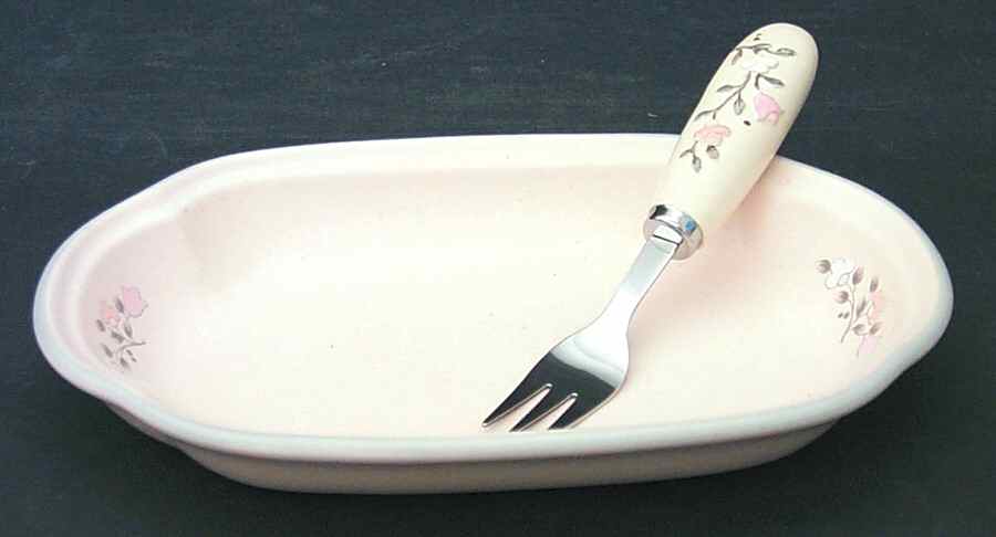 Remembrance Hors d'Oeuvre Set (Tray and Fork) by Pfaltzgraff-1