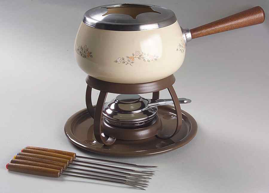 Remembrance (11 Piece) Metal Fondue Set by Pfaltzgraff-1