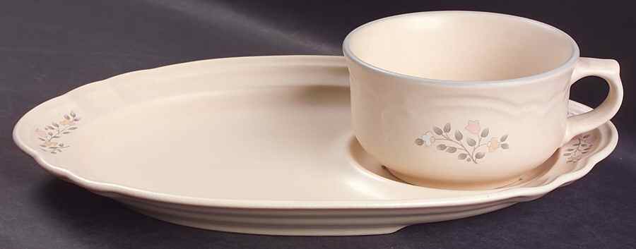 Remembrance Snack Tray & Soup Mug Set by Pfaltzgraff-1