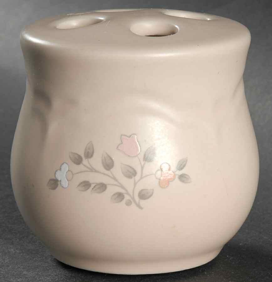Remembrance Toothbrush Holder by Pfaltzgraff-1