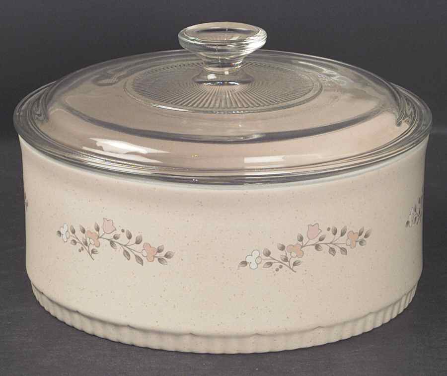 Remembrance 2.5 Quart Round Covered Baker by Pfaltzgraff-1