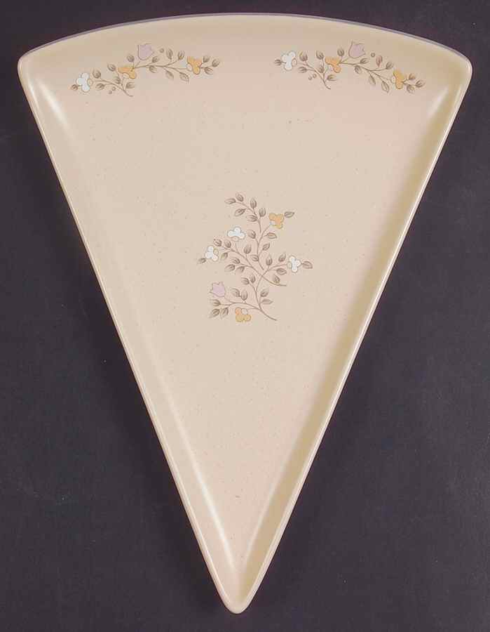 Remembrance Triangular Shape Slice Plate by Pfaltzgraff-1