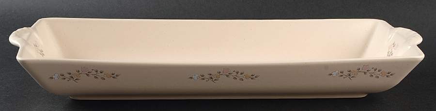Remembrance 16" Bread Basket by Pfaltzgraff-1