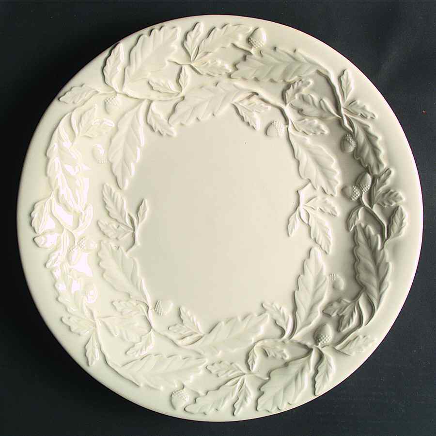 Royal Oak 15" Chop Plate (Round Platter) by Pfaltzgraff-1