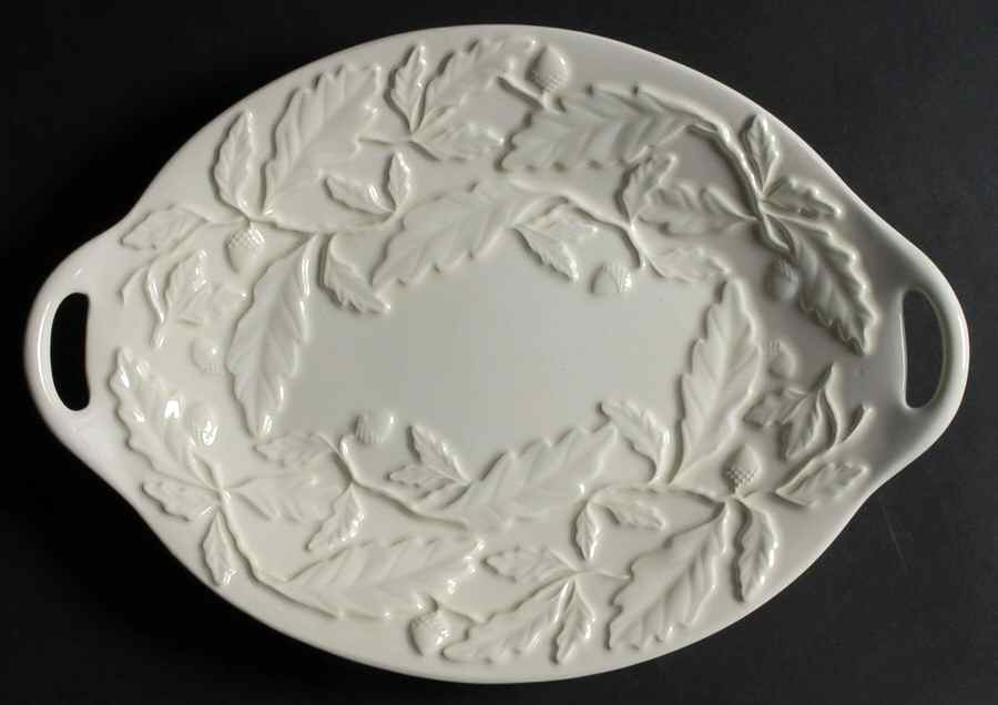 Royal Oak 15" Oval Serving Platter by Pfaltzgraff-1