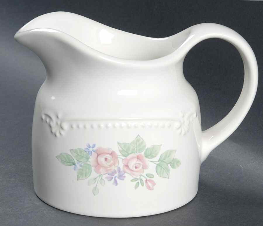 Rosalinda Gravy Boat by Pfaltzgraff-1