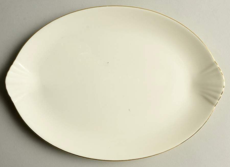Royale Cream 10" Oval Serving Platter by Pfaltzgraff-1