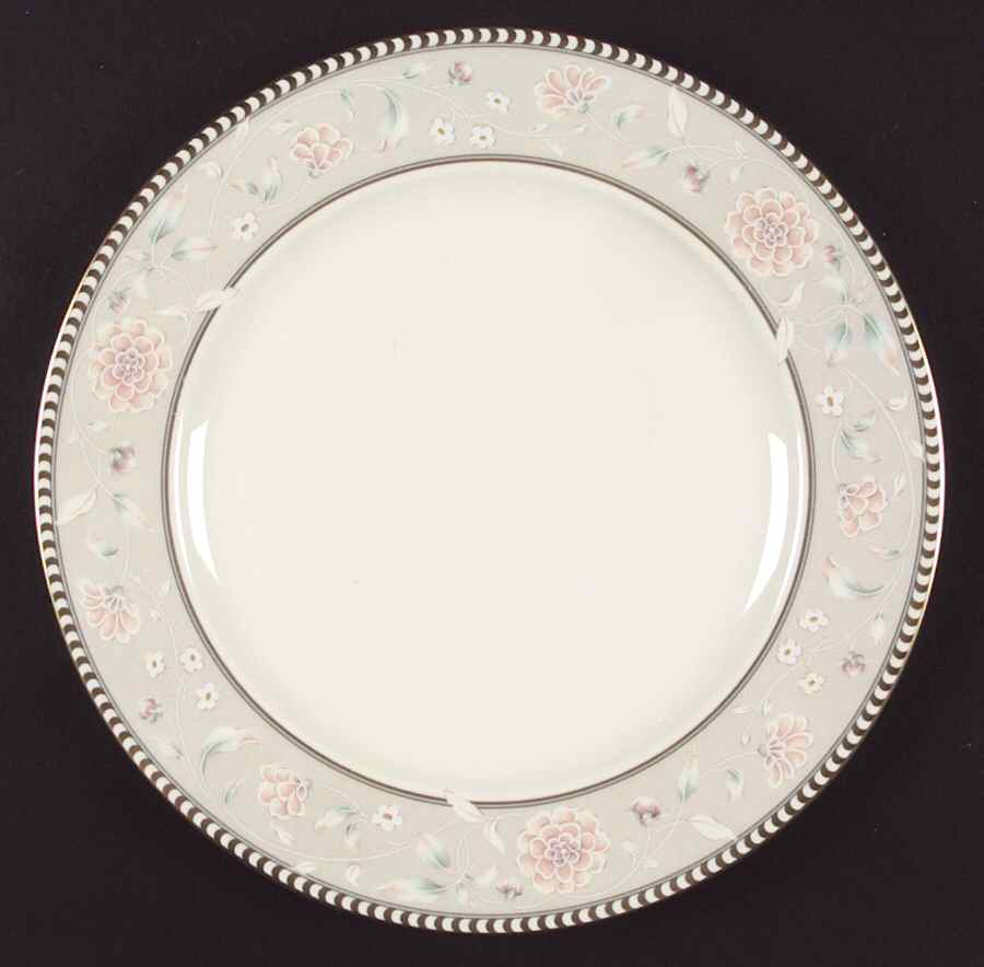 Saratoga Dinner Plate by Pfaltzgraff-1