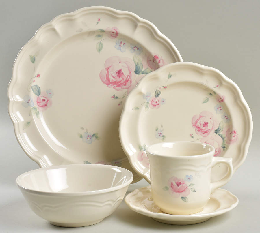 Secret Rose 5 Piece Place Setting by Pfaltzgraff-1