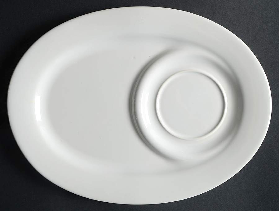 Simply White Shapes Oval Snack Tray by Pfaltzgraff-1