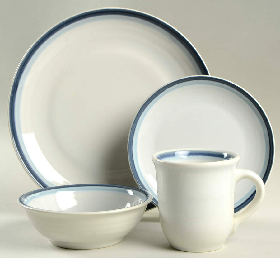 Sky 4 Piece Place Setting by Pfaltzgraff-1