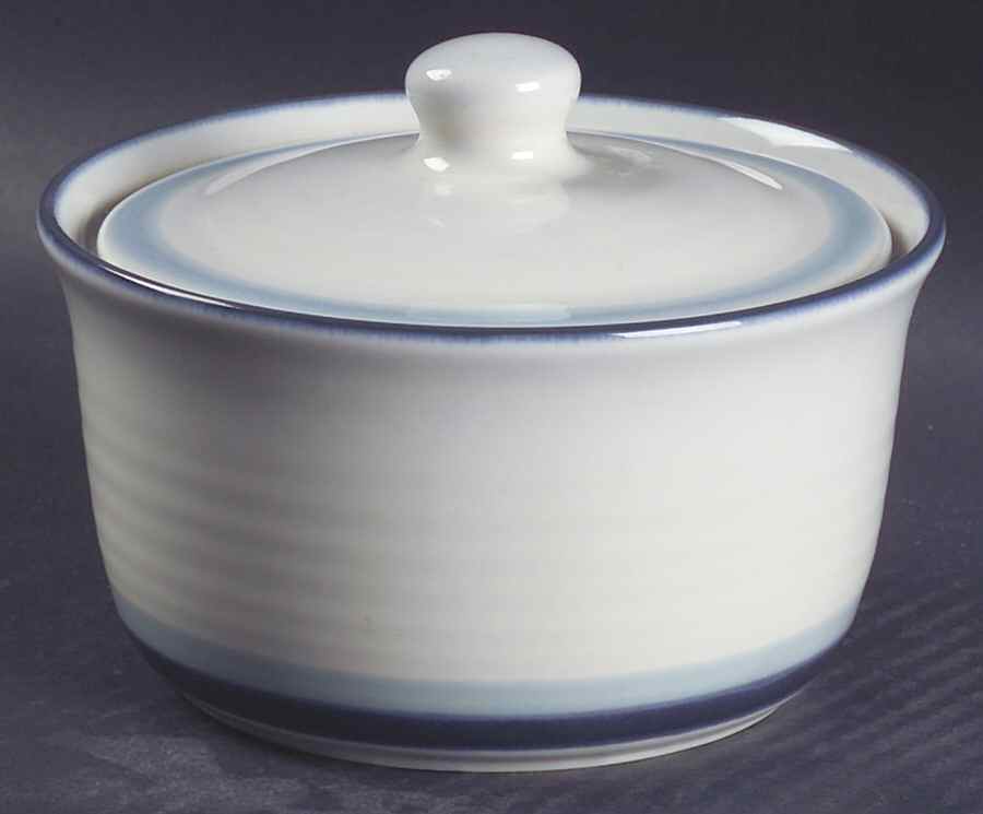 Sky Butter Tub & Lid by Pfaltzgraff-1