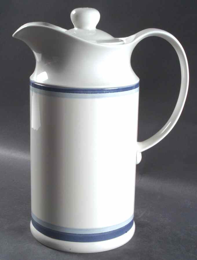 Sky Plastic Thermos/Carafe & Lid by Pfaltzgraff-1