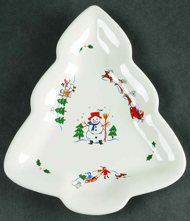 Snow Village Large Tree Shaped Dish by Pfaltzgraff-1