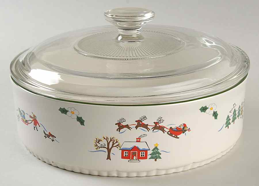 Snow Village 1.5 Quart Round Covered Baker by Pfaltzgraff-1