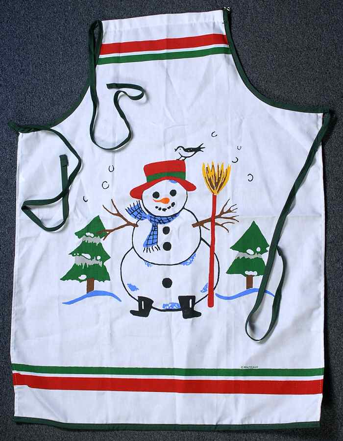 Snow Village Cloth Kitchen Apron by Pfaltzgraff-1