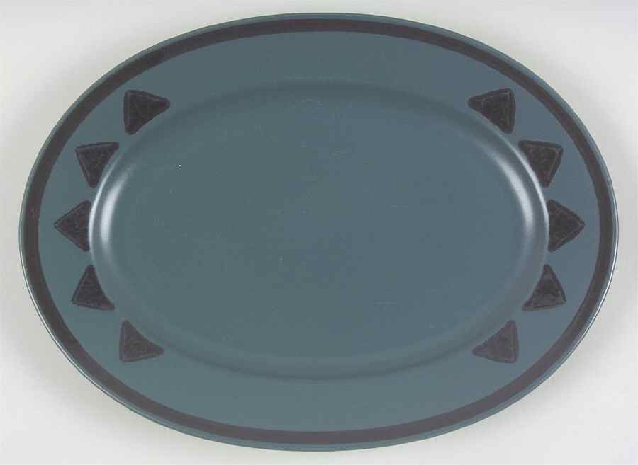Solstice 12" Oval Serving Platter by Pfaltzgraff-1